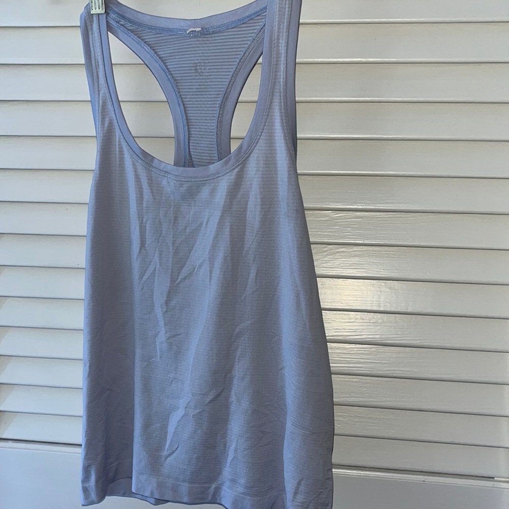 LuluLemon Swiftly Tech Racer Back Tank top Size 4! Pretty Purply blue color!